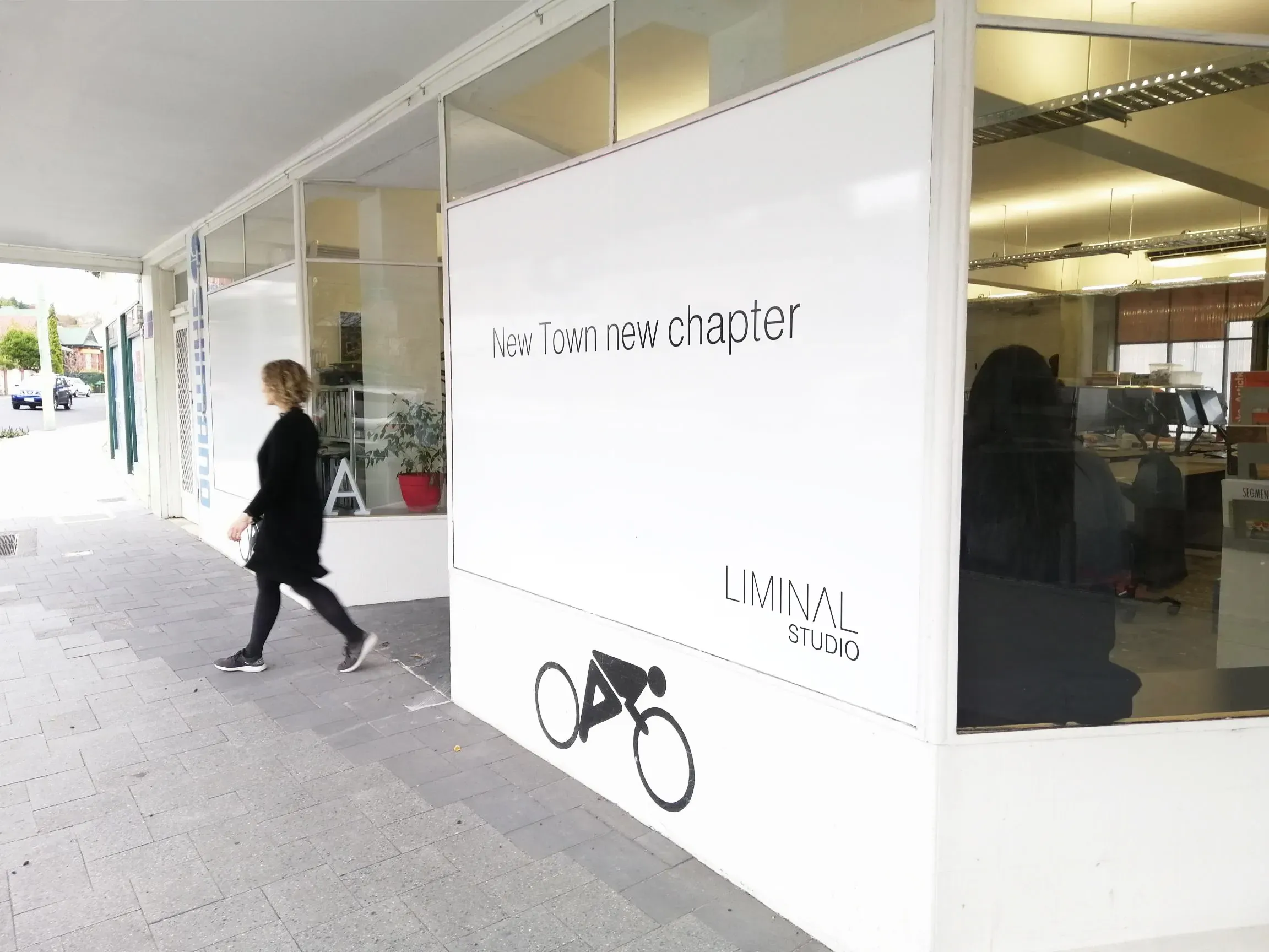 Exterior_with_Ronja_and_Ros